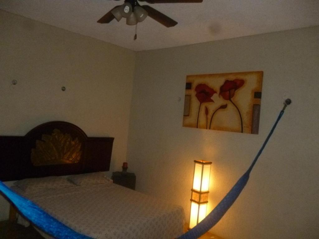 Mayan Hostel كانكون الغرفة الصورة
