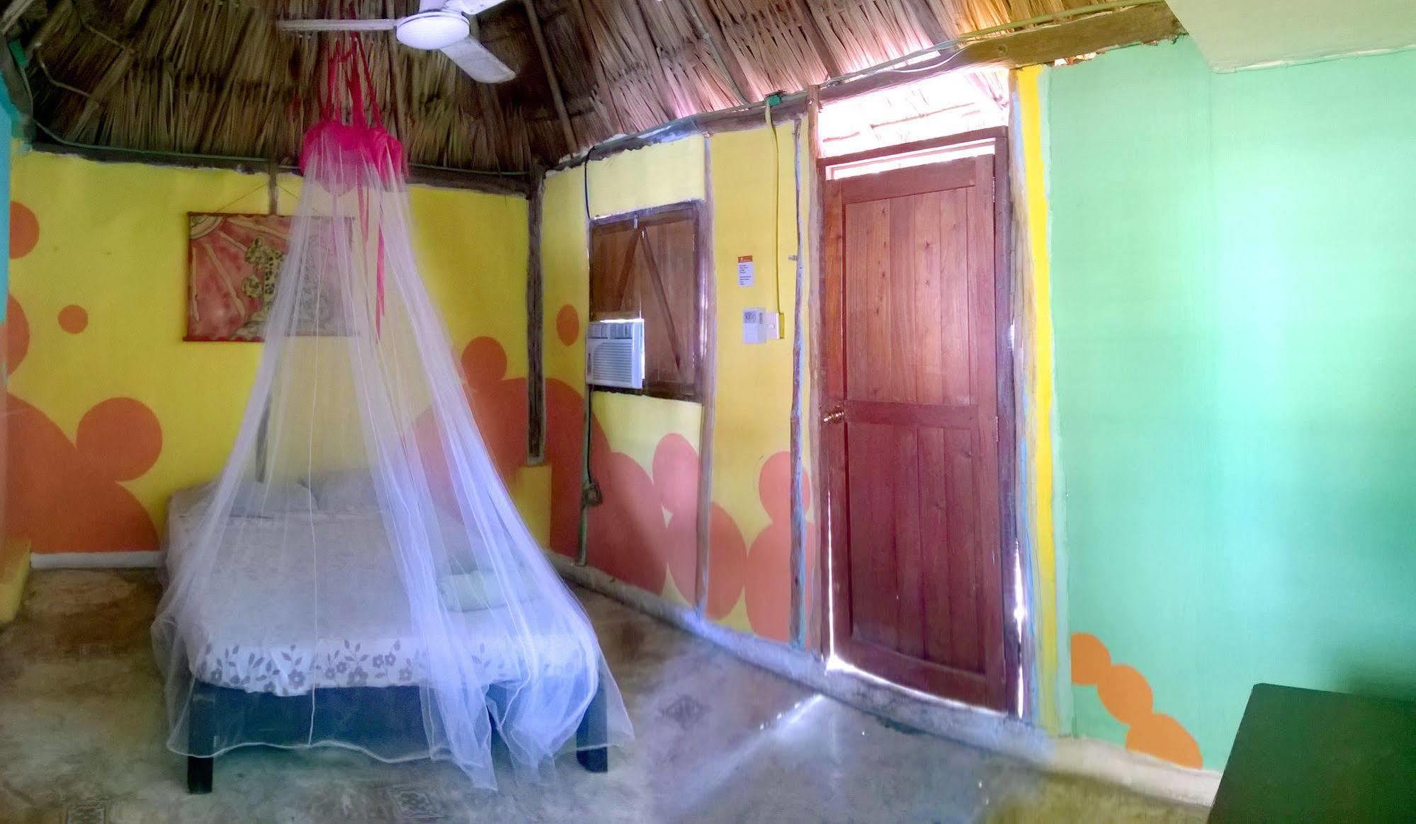 Mayan Hostel كانكون المظهر الخارجي الصورة